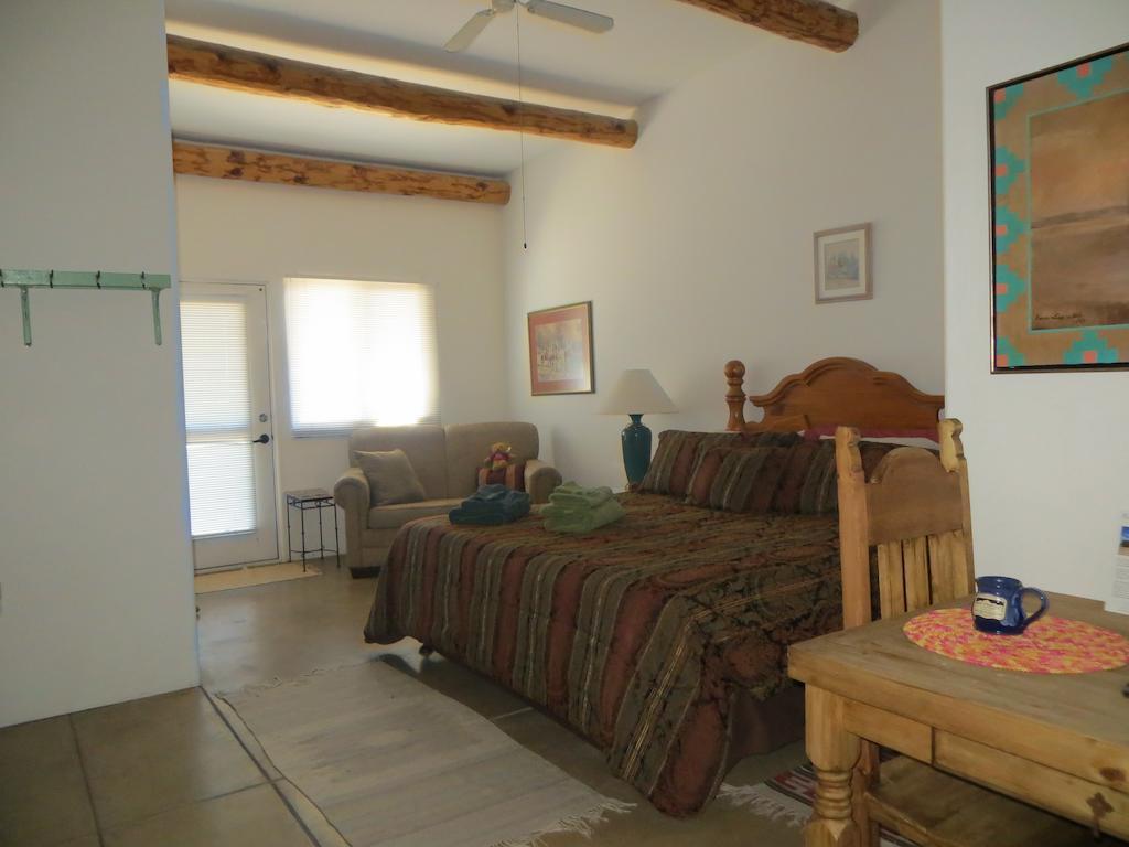 Rancho Milagro Bed&Breakfast Elgin Habitación foto